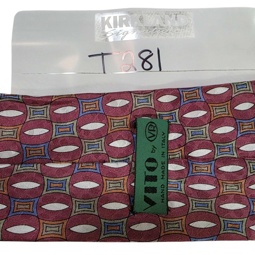 VITO by VR Mens Silk Tie Burgundy Geometric Pattern Necktie Hand Made‎ in Italy